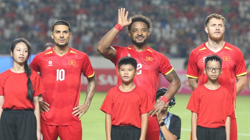 Tuyển Việt Nam nguy cơ mất 3 cầu thủ nhập tịch ở Asian Cup